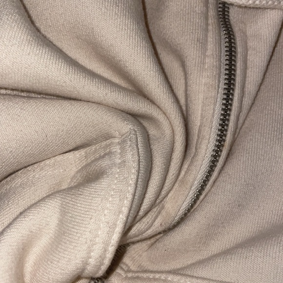 Jon Galt (Pacsun Brandy Melville) beige “Cristy Hoodie” worn two times - Picture 3 of 4